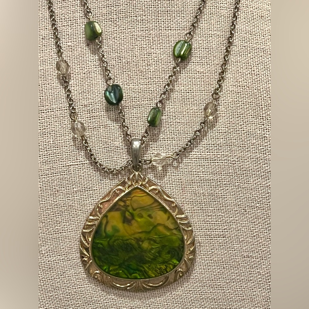 Kenneth Cole abstract art resin green & yellow goldtone 2 strand necklace. - Picture 2 of 5